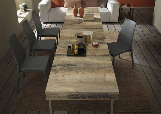 Boxy XL extendable dining table