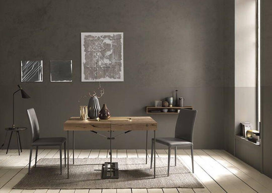 Delta extending console