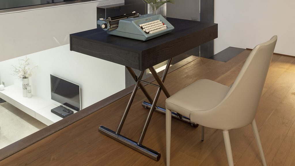 Boxy Small mulfifunctional coffee to office table
