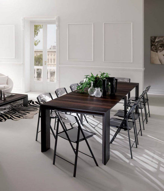 Golia console, Console set up for 10 persons